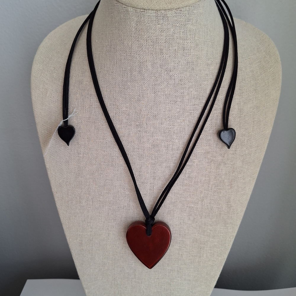 Zsiska Brown Heart Pendant Necklace, Adjustable Black Cord Chain